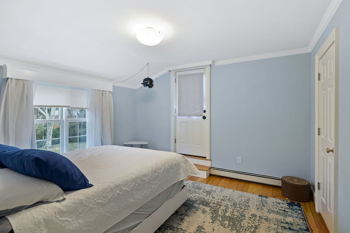 Brewster Barefoot Bliss - Image 42