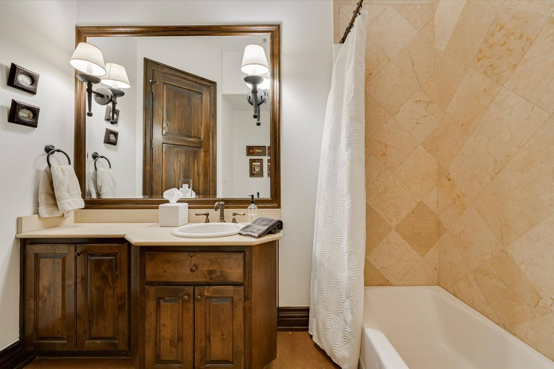 Casa del Sol Estate - Image 36