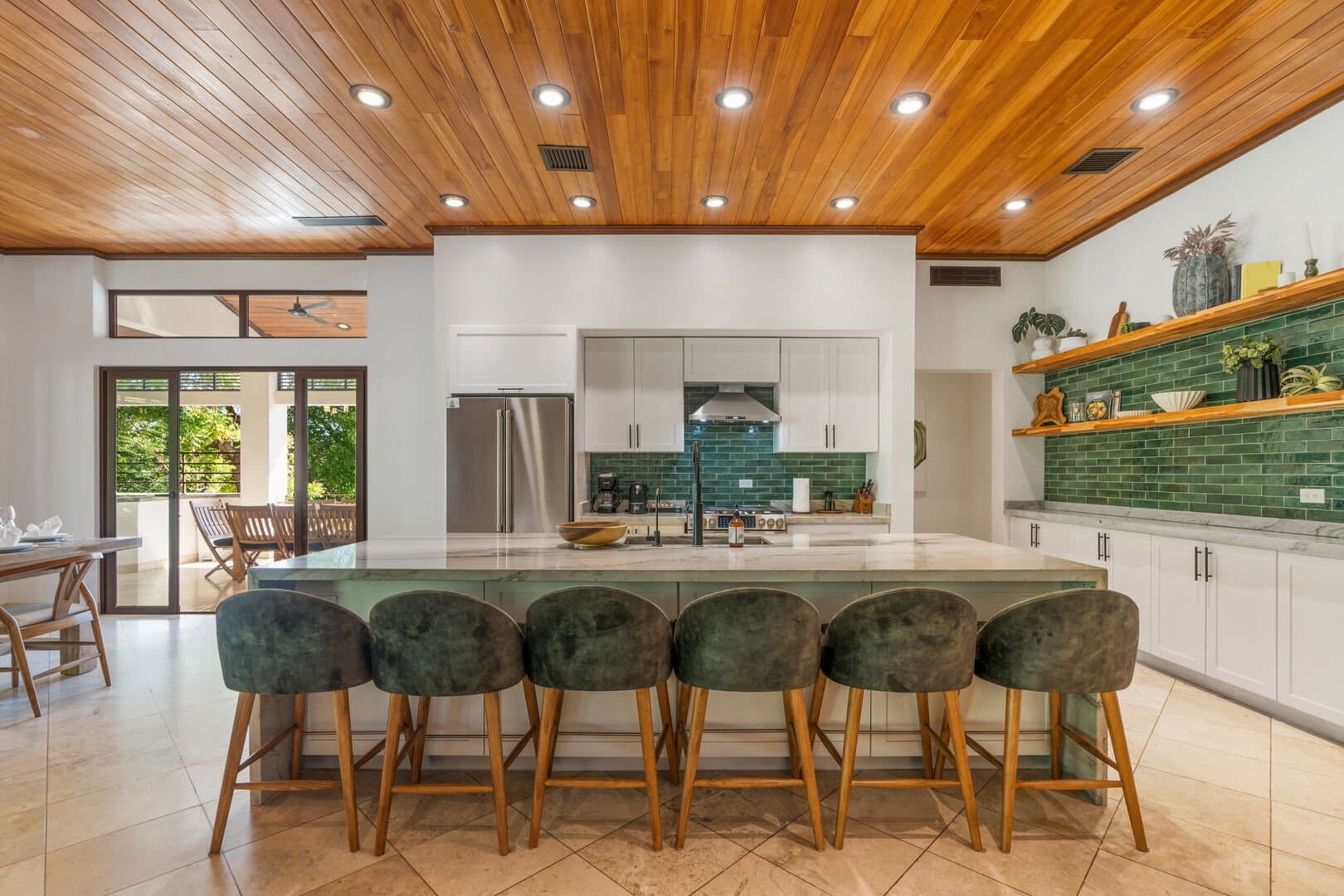 Ibis Condo #10 - Image 5