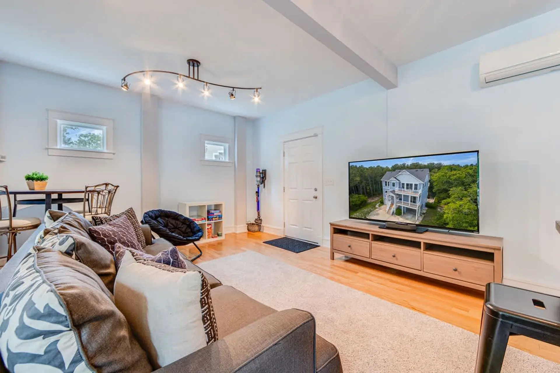 Saltwood Sanctuary - Image 25