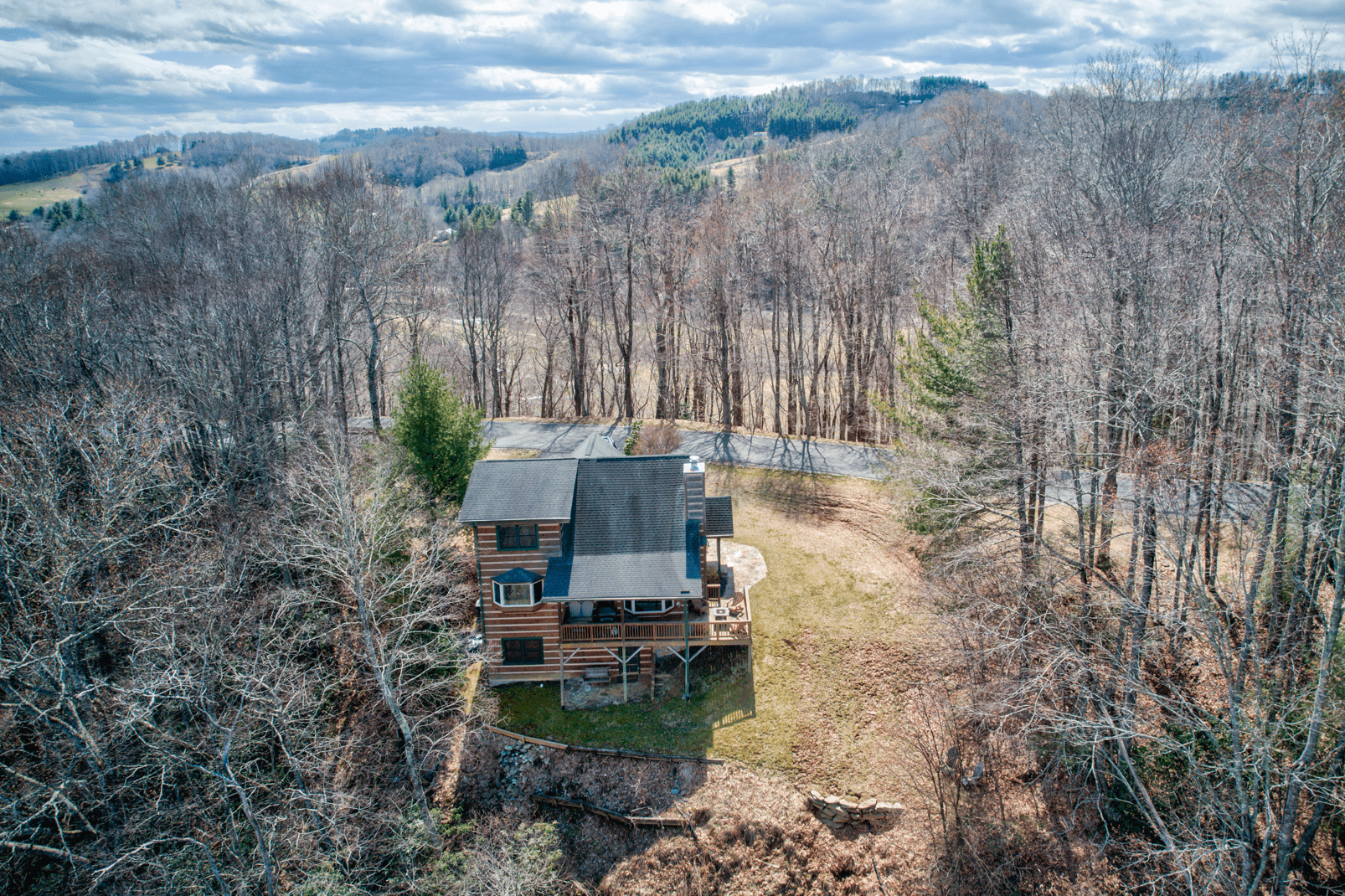 Cozy Bear Cabin - Image 47