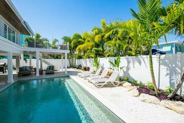 Gulf Shore Retreat - Image 3