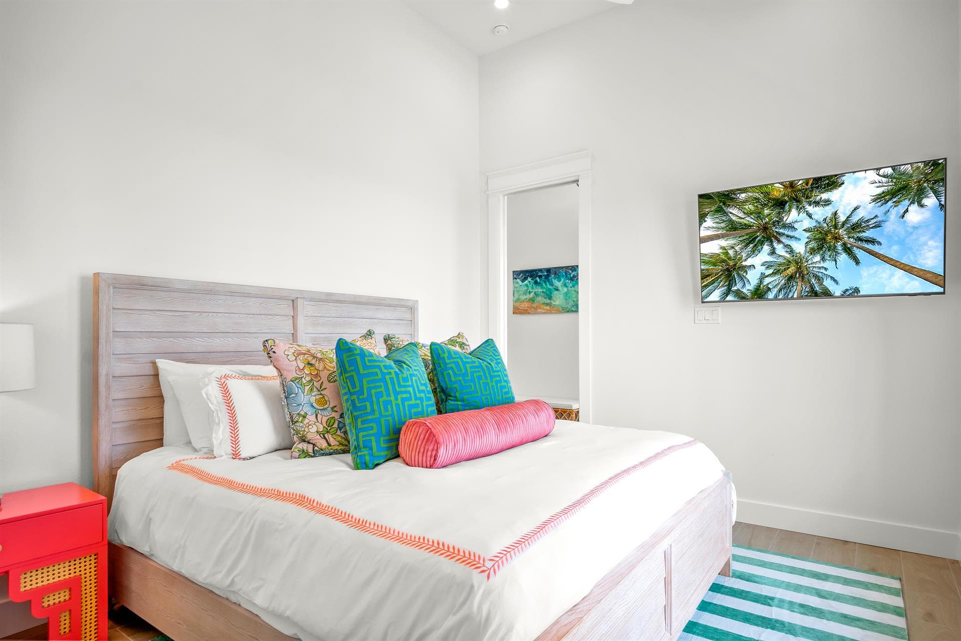 Holiday House - Image 23