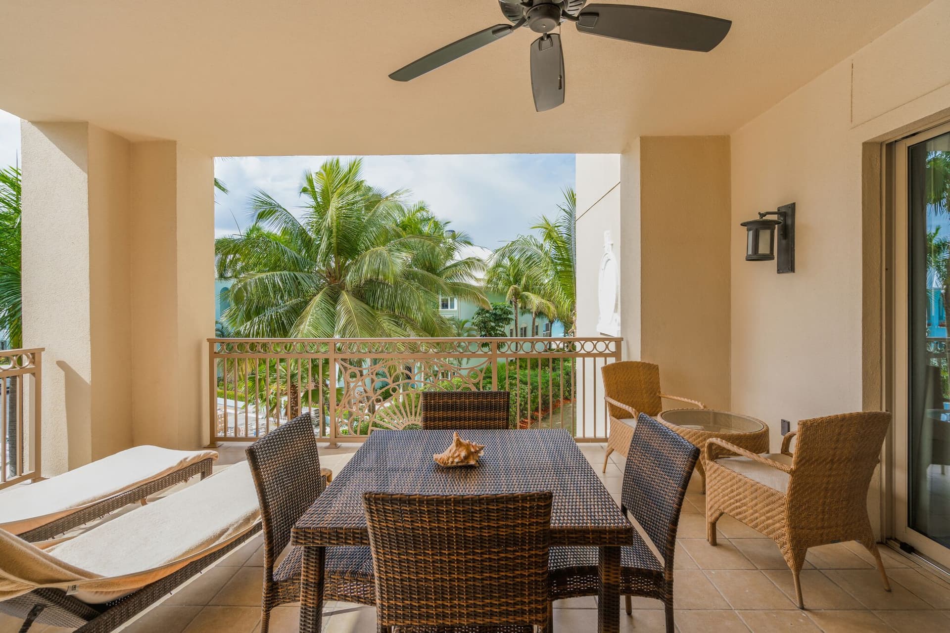 Ritz-Carlton Residence #301 - Image 20