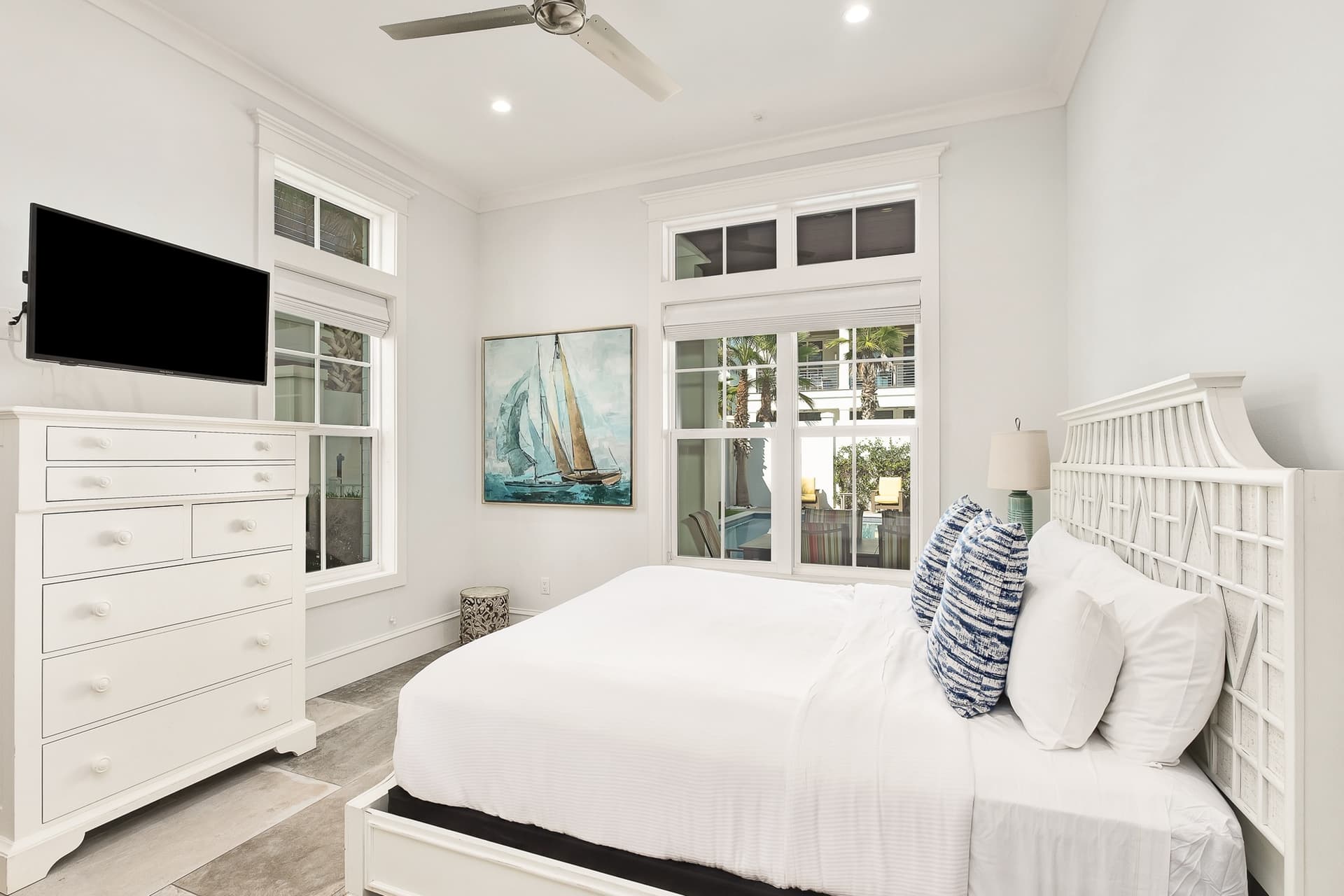 Oasis at Park Row Manor - Image 37