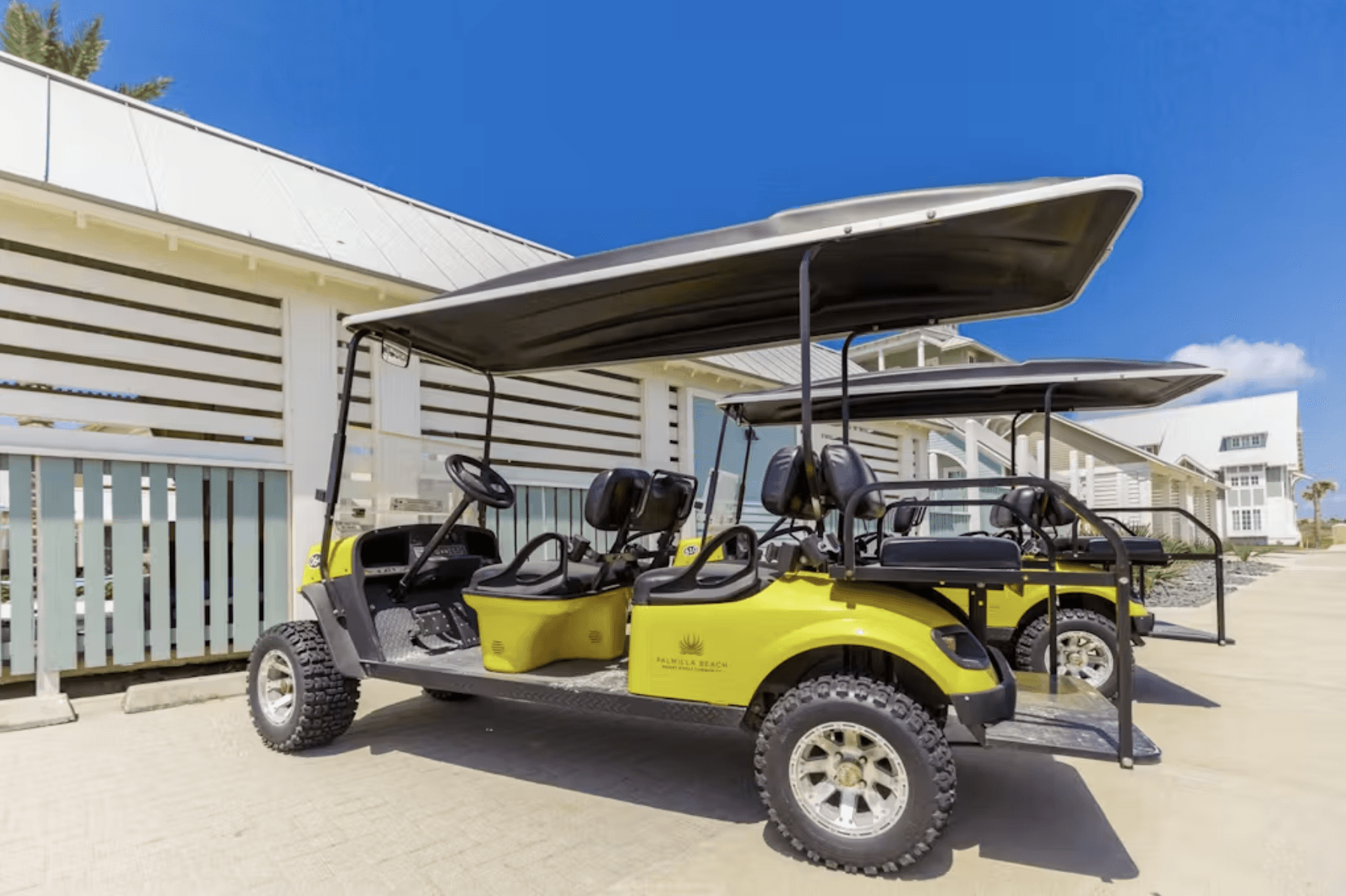 Sunsets and Smiles House - Image 32