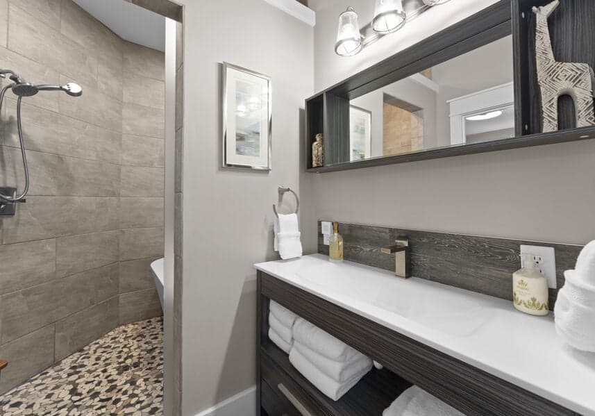 Sandy Shore - Image 29