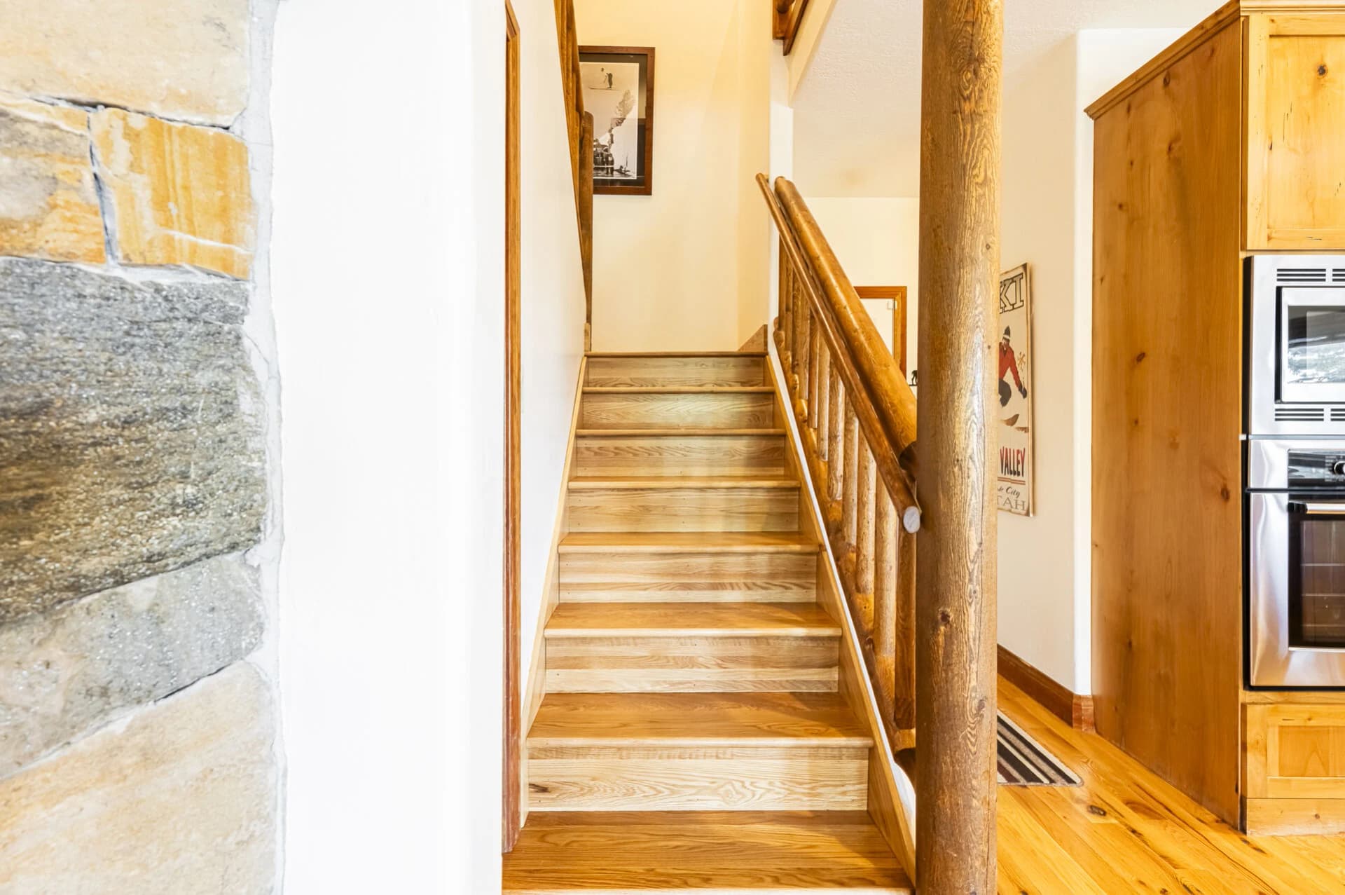 Rossie Hill - Image 8