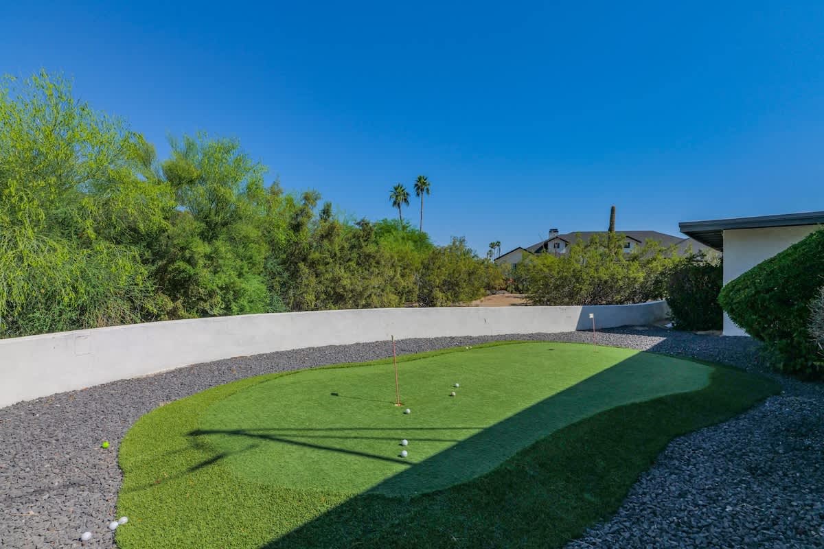 Sunkist Sanctuary - Image 22