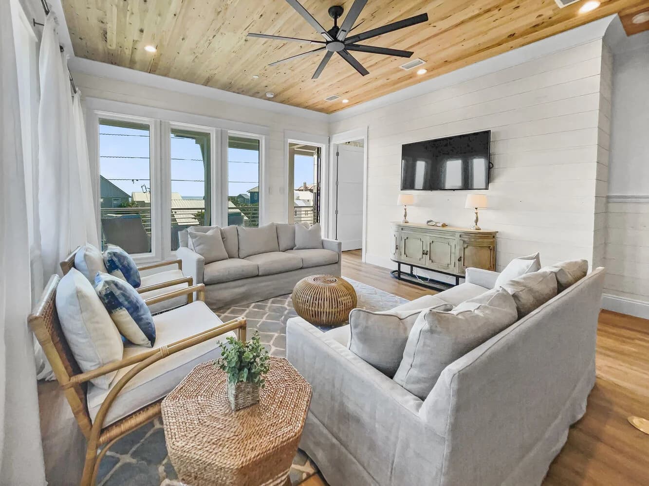 Summer Wind - Image 33