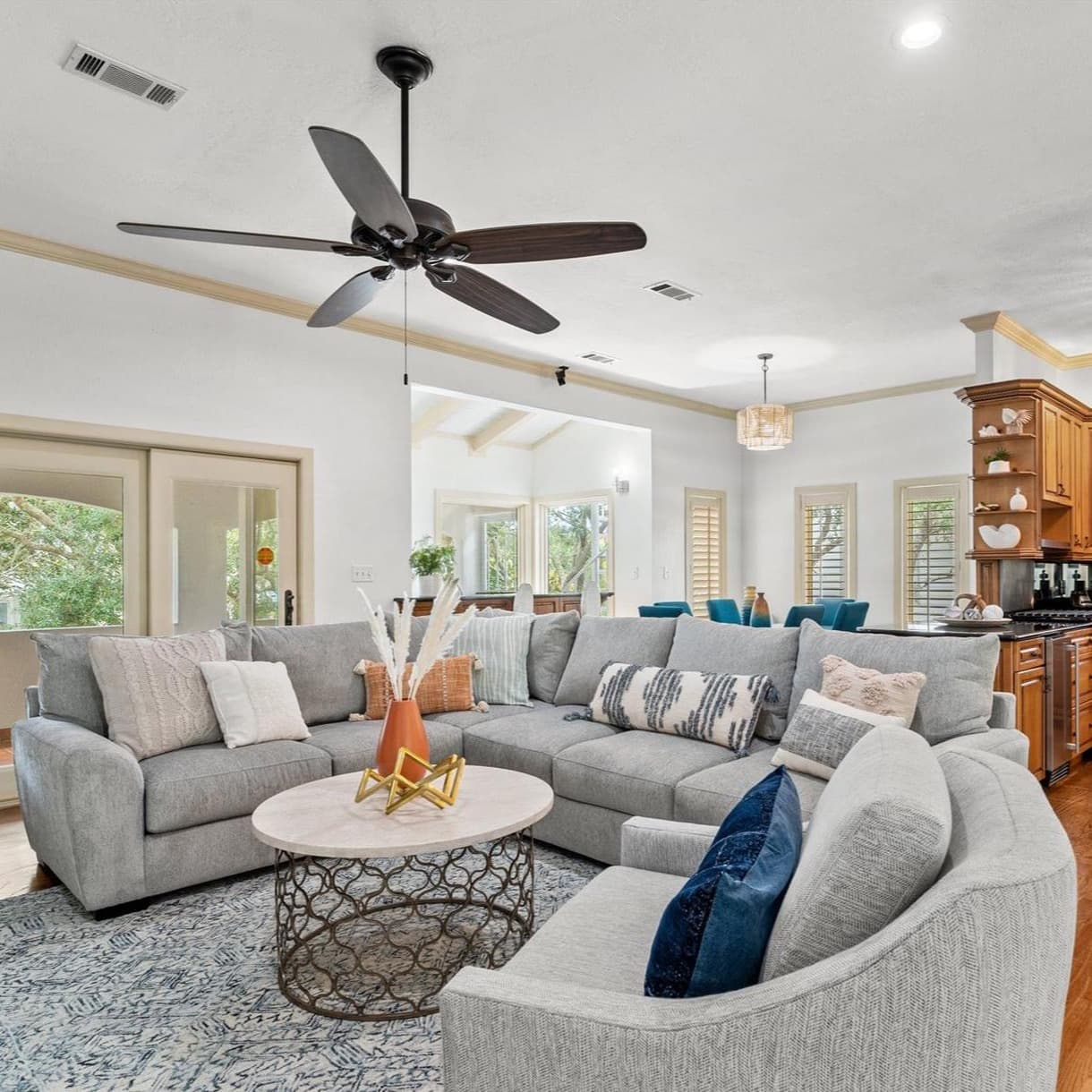 Paradise Isle - Image 5