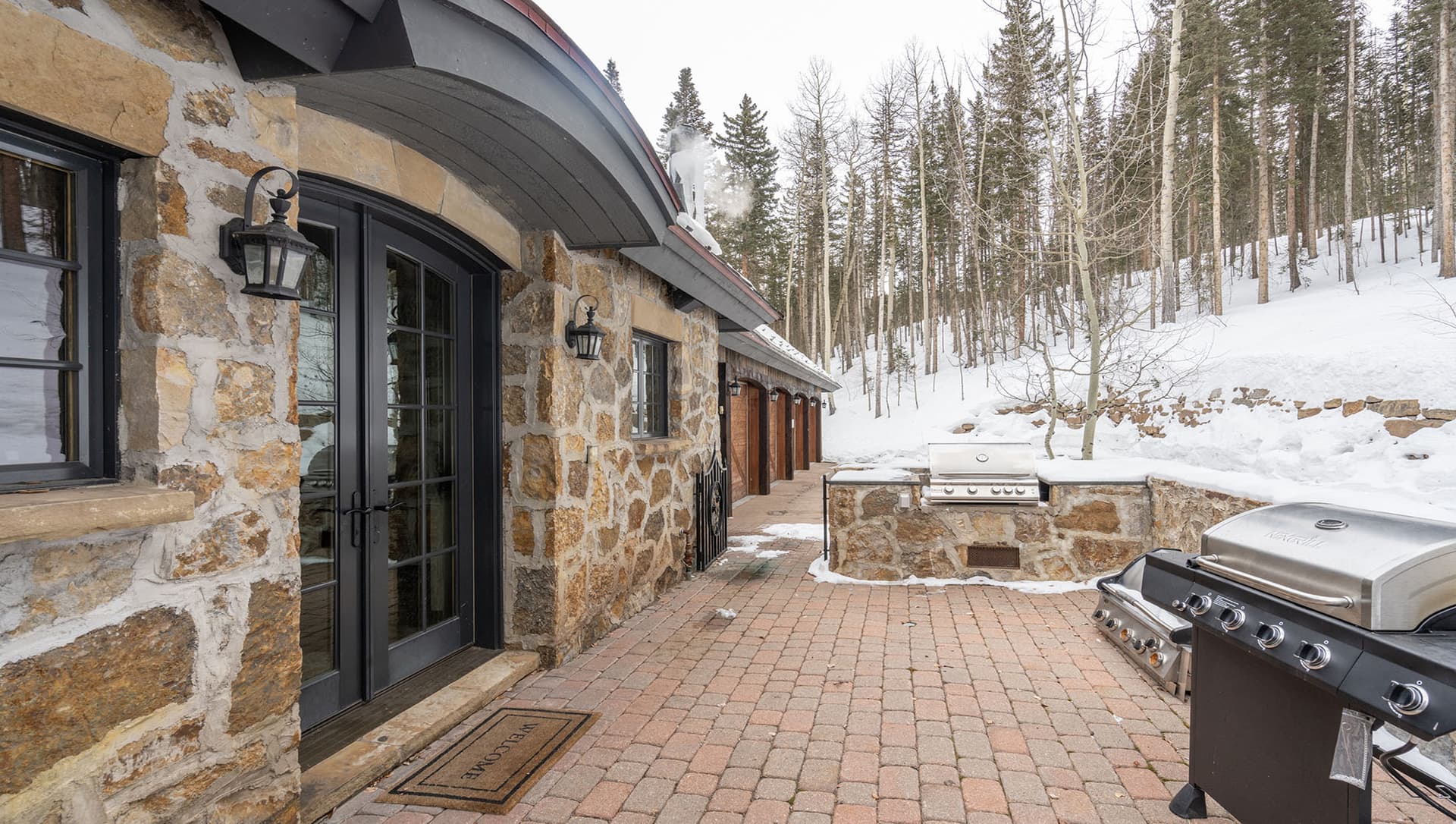 Twin Elk Lodge - Image 41