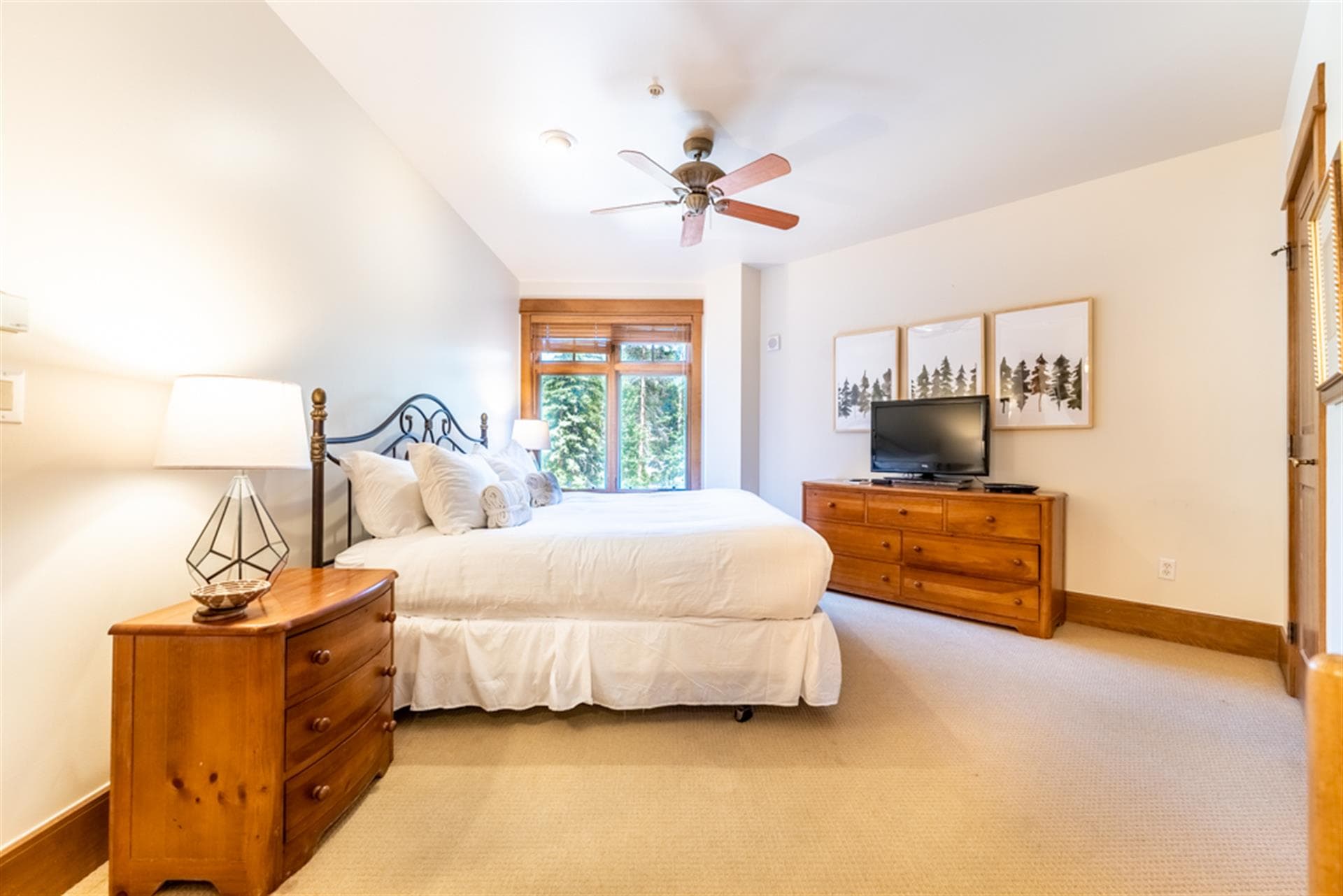 Dreamy Den - Image 12