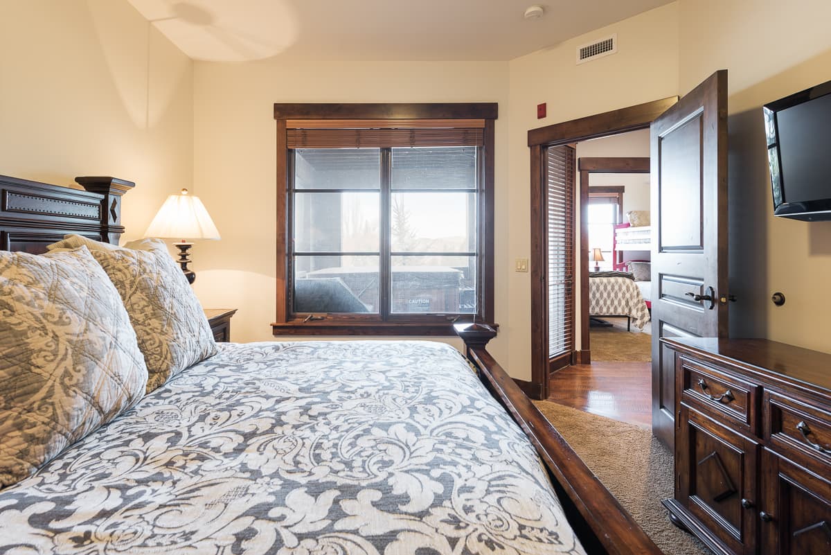 Silver Star #1205 - Image 17