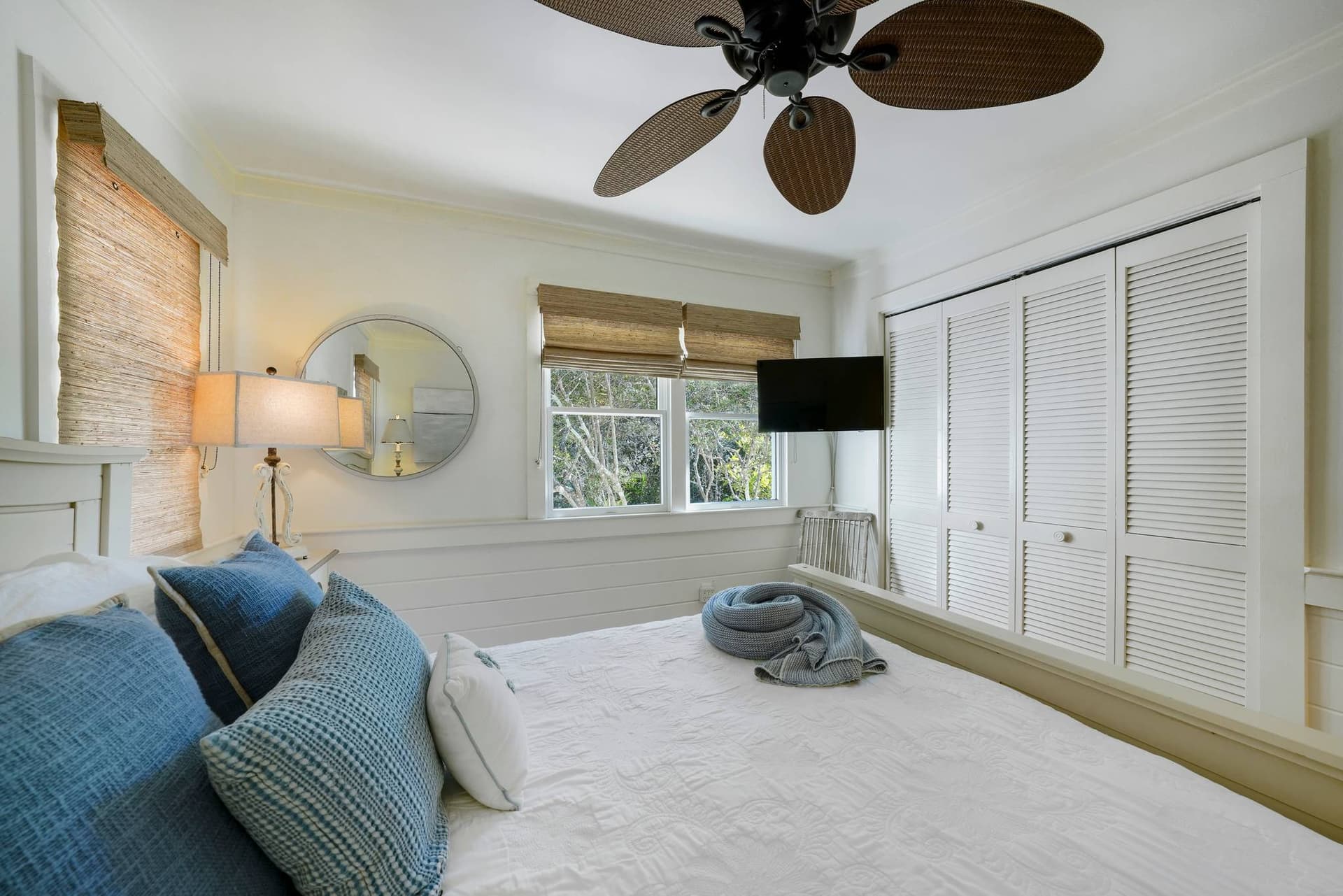 Southern Exposure - Image 16