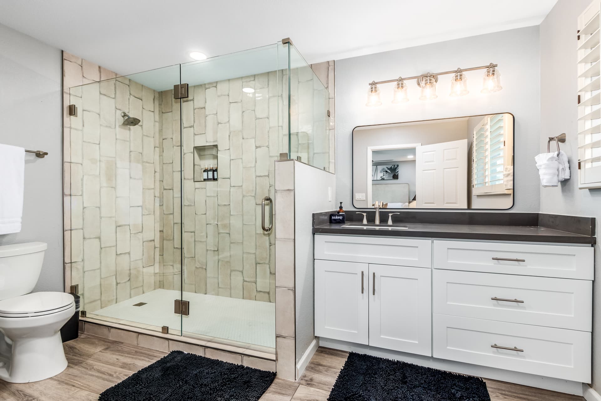 Monterey Retreat - Image 16