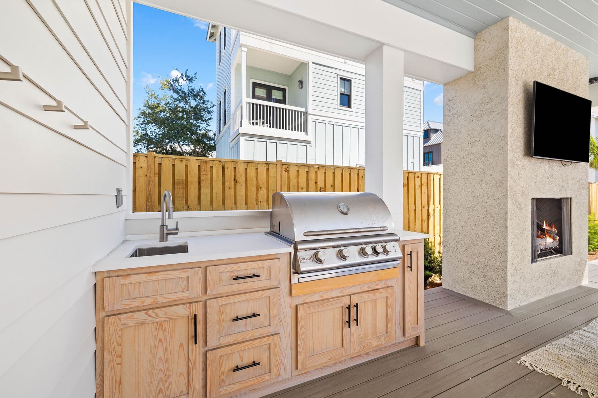 Good Vibrations - Image 38