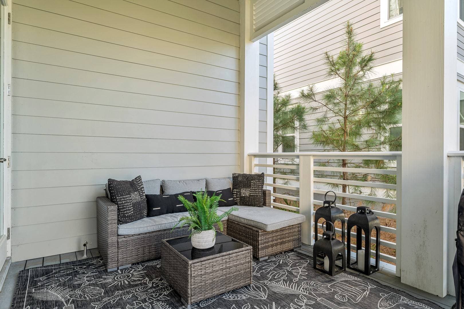 Mermaid Bungalow - Image 15