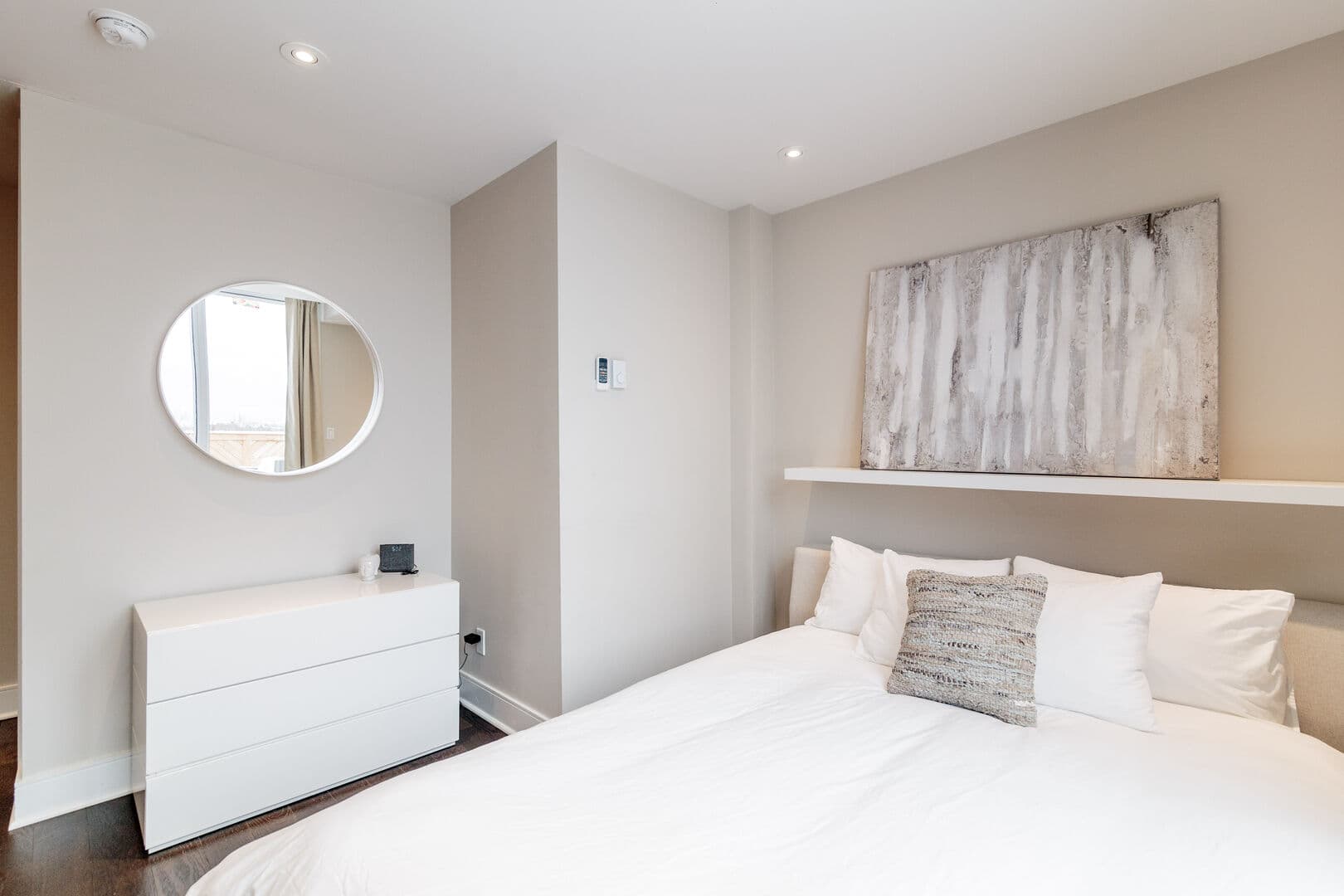 Damase Villa - Image 32