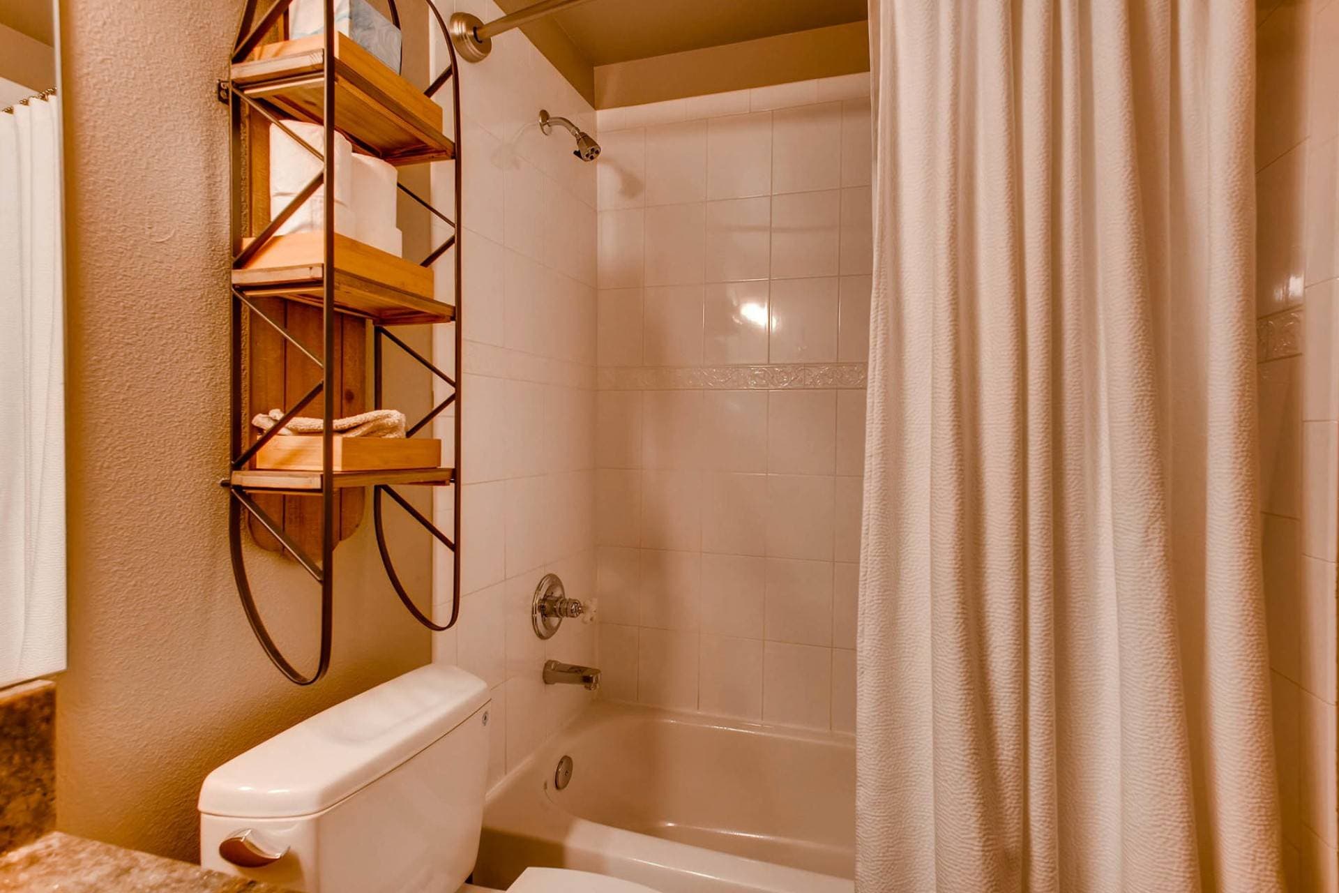 Apres on French Street - Image 19