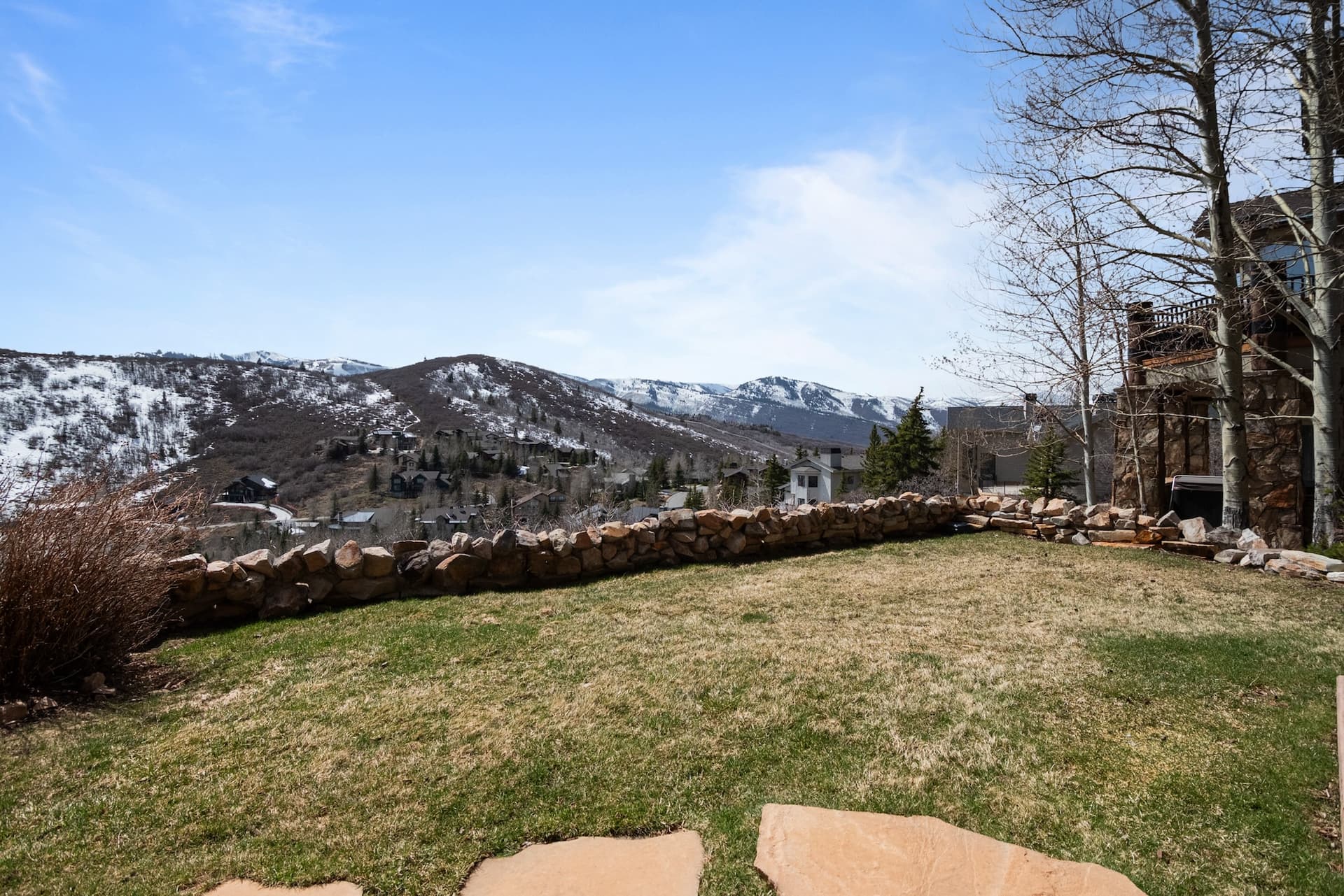 Timber Lodge at the Oaks - Image 2