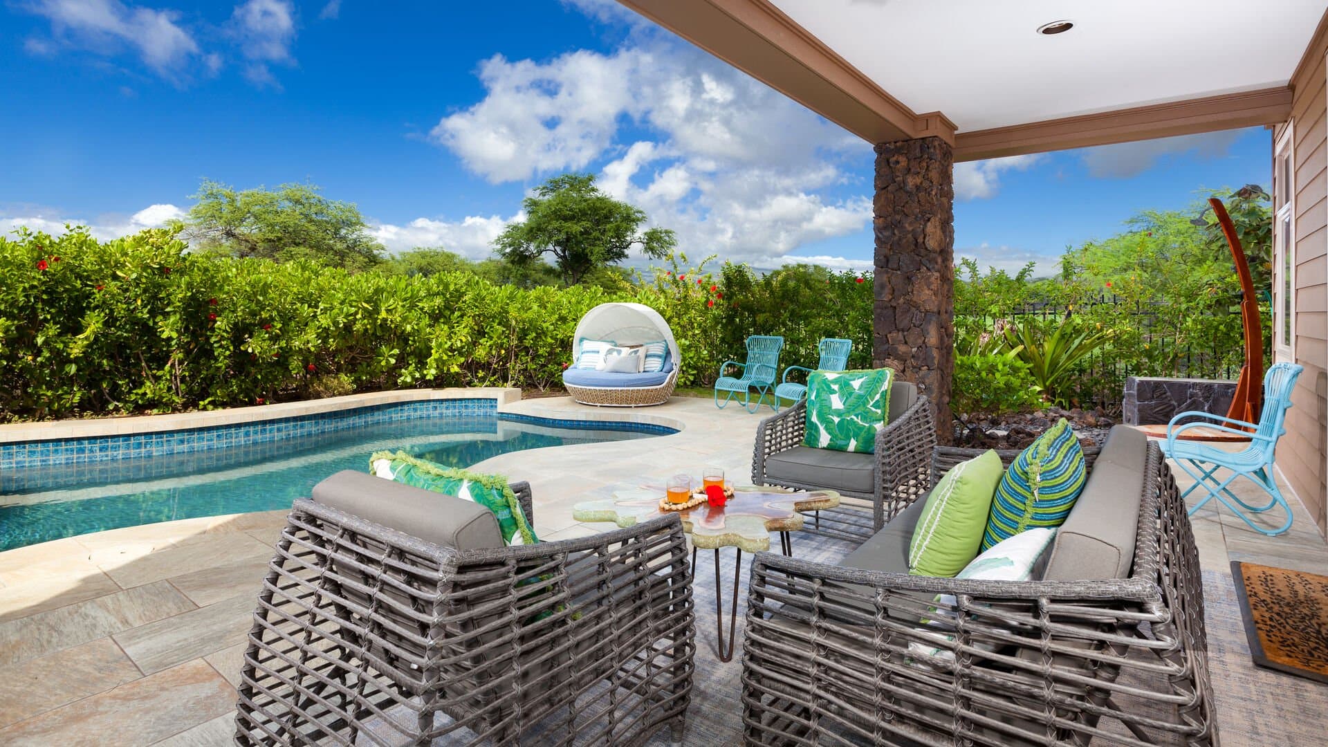 Sea Glass House - Image 26