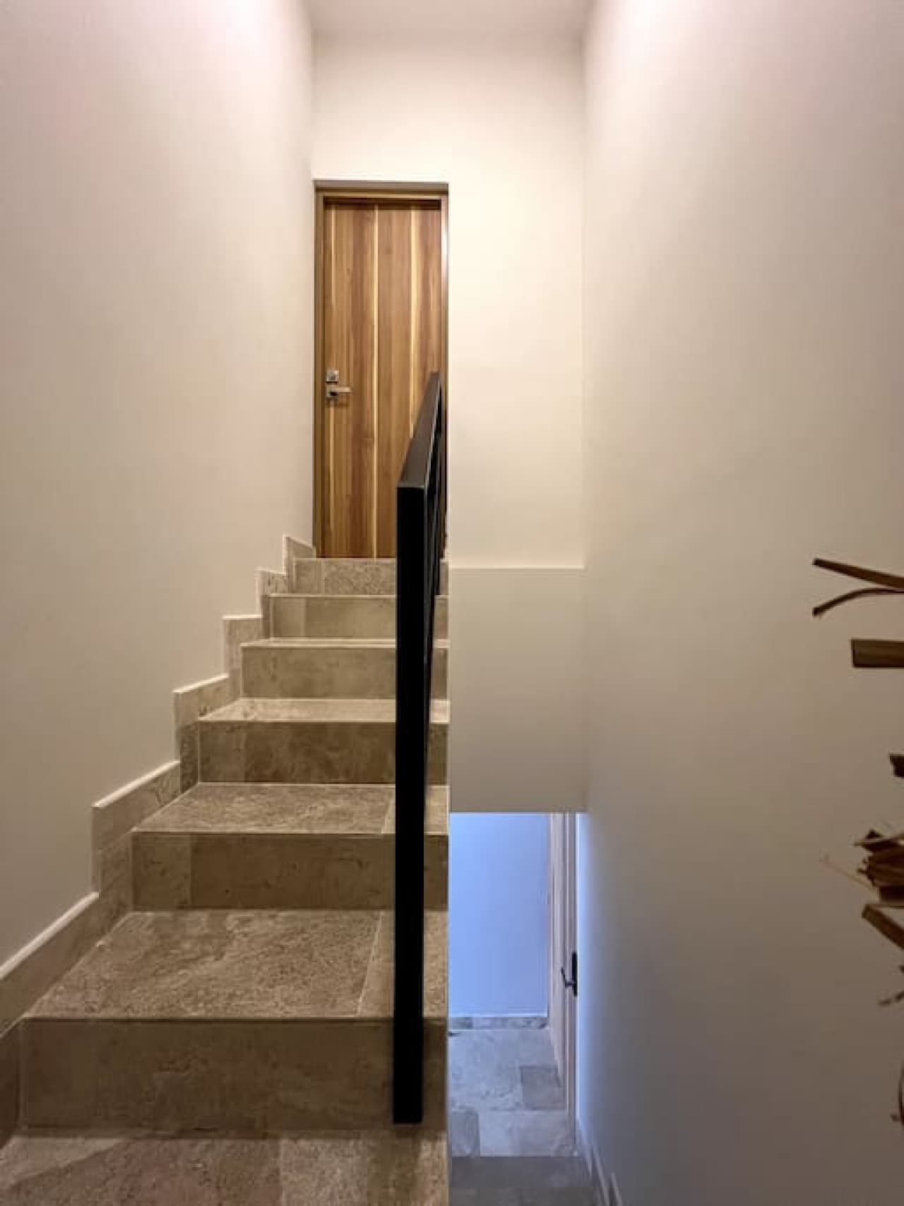 Elena Penthouse Oasis - Image 5