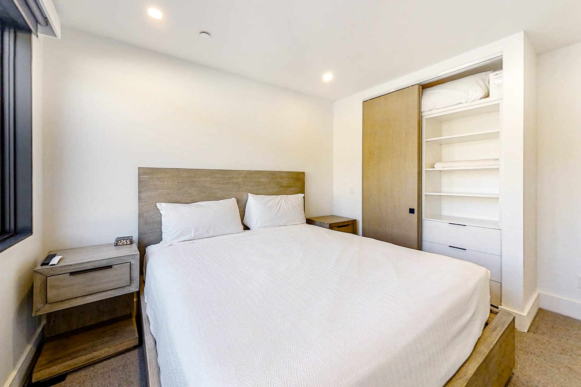 Ridgeline Oasis Place - Image 23