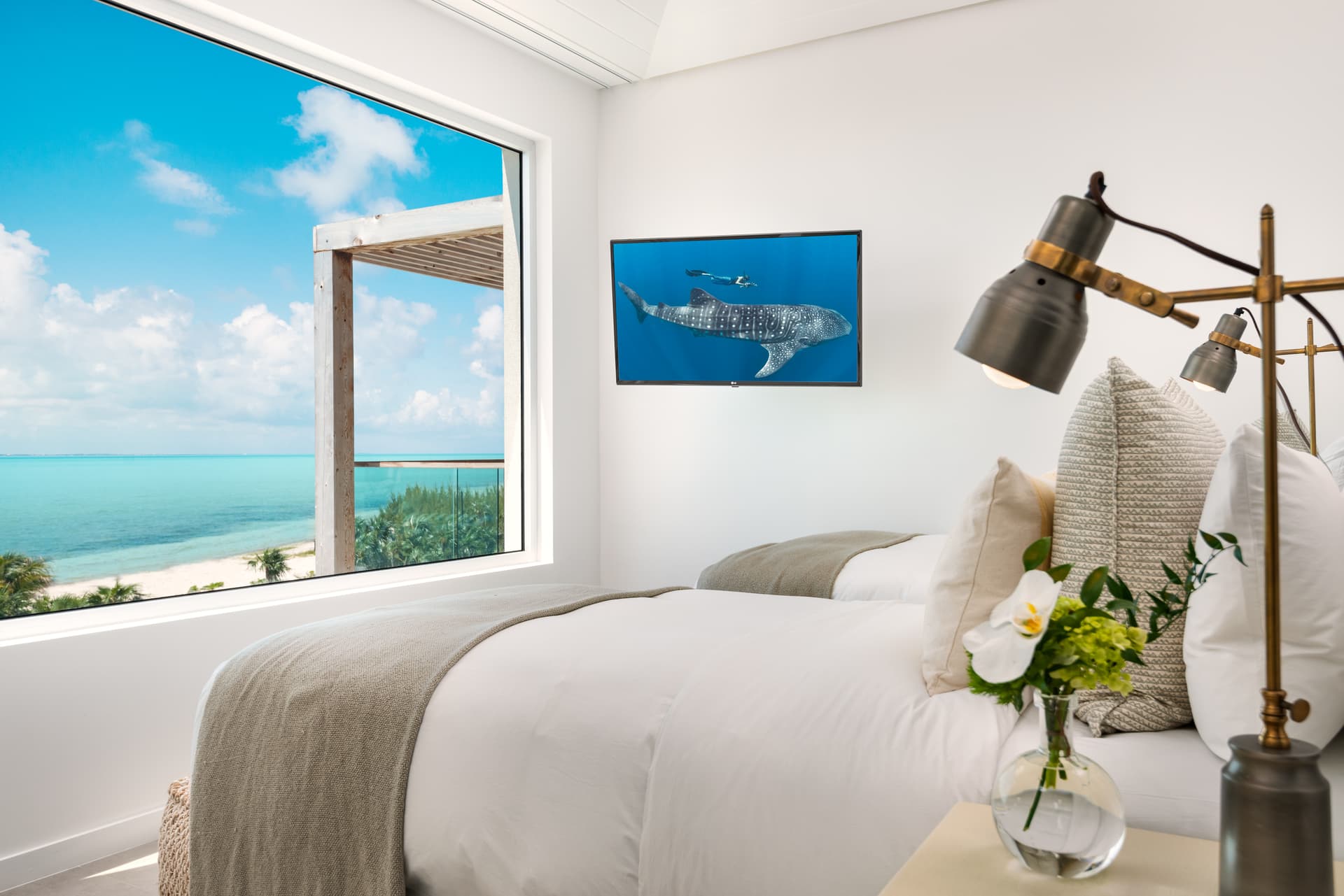 Long Bay Seven Bedroom Beachfront Villa - Image 11