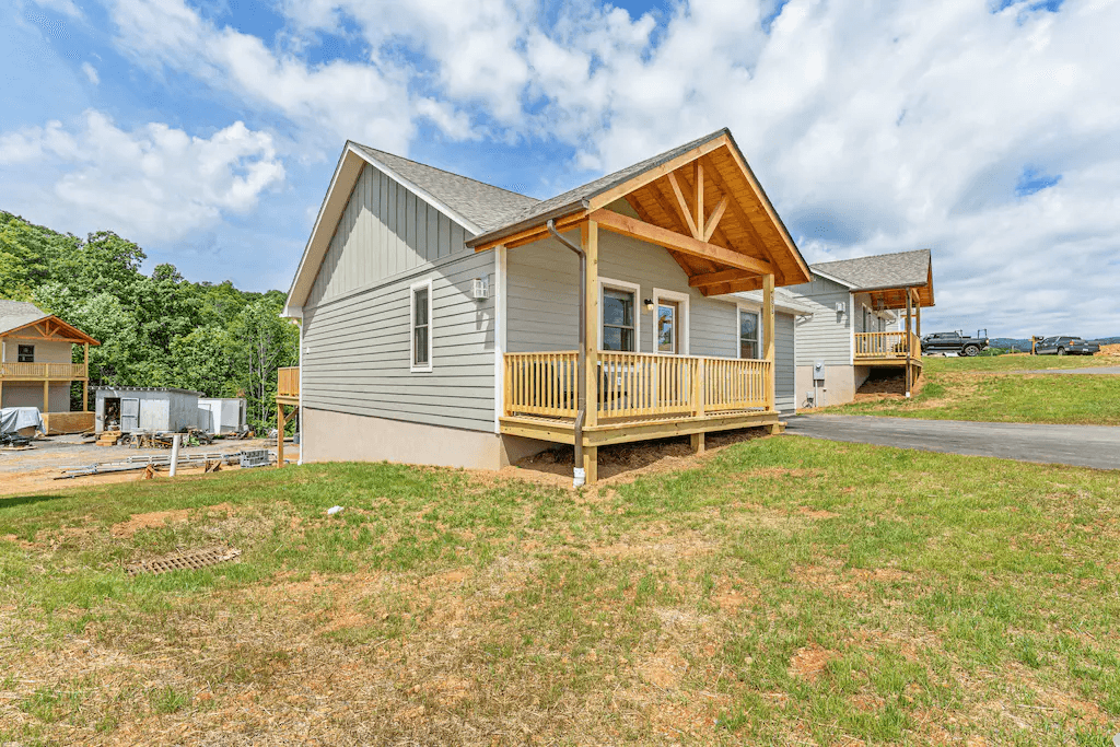 Brookshire Townhome - Image 17