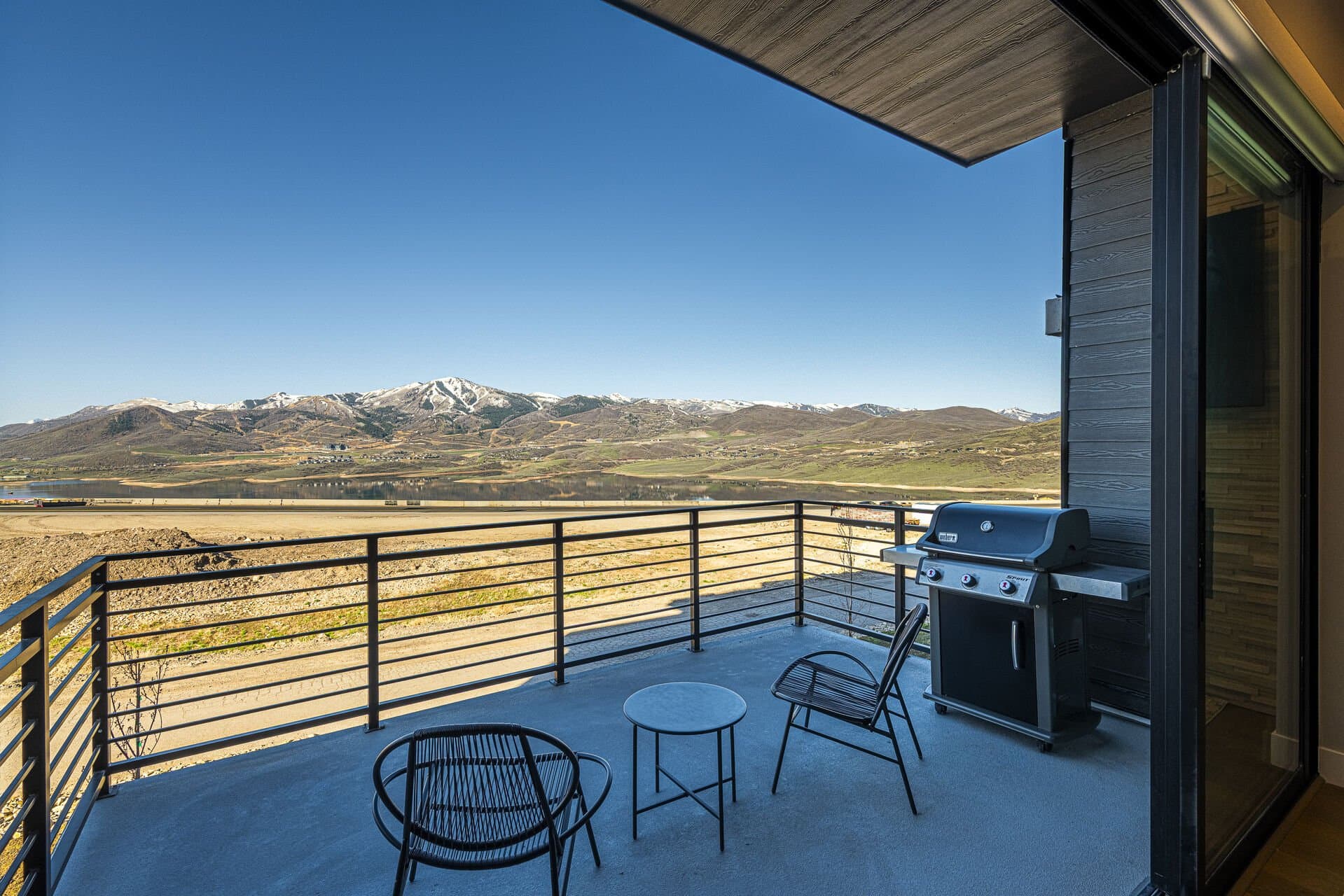 Hideout Epic View - Image 3