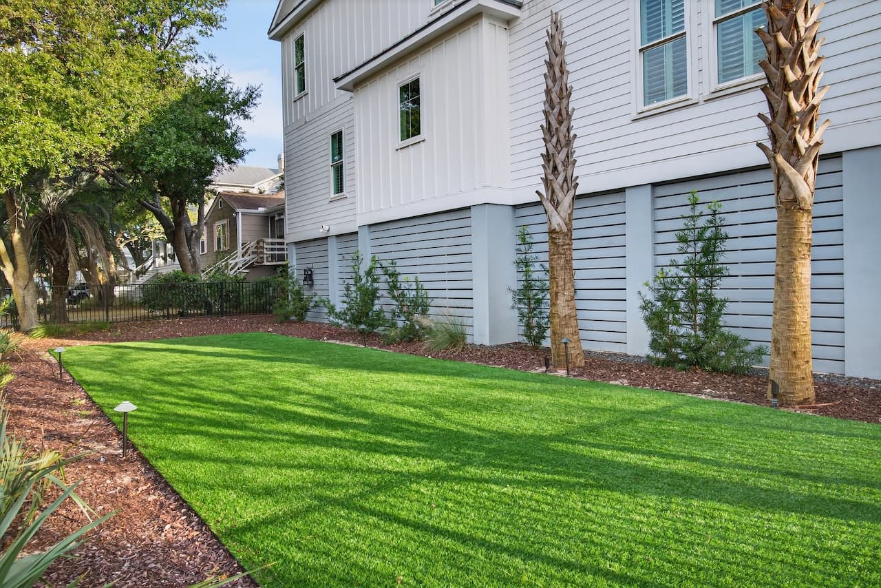 Southern Grace - Image 57