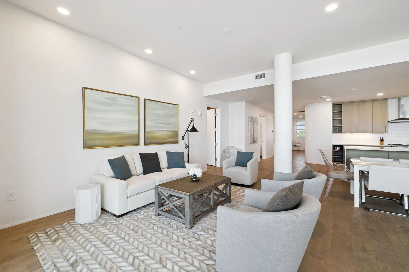 Viridian Penthouse #402 - Image 6