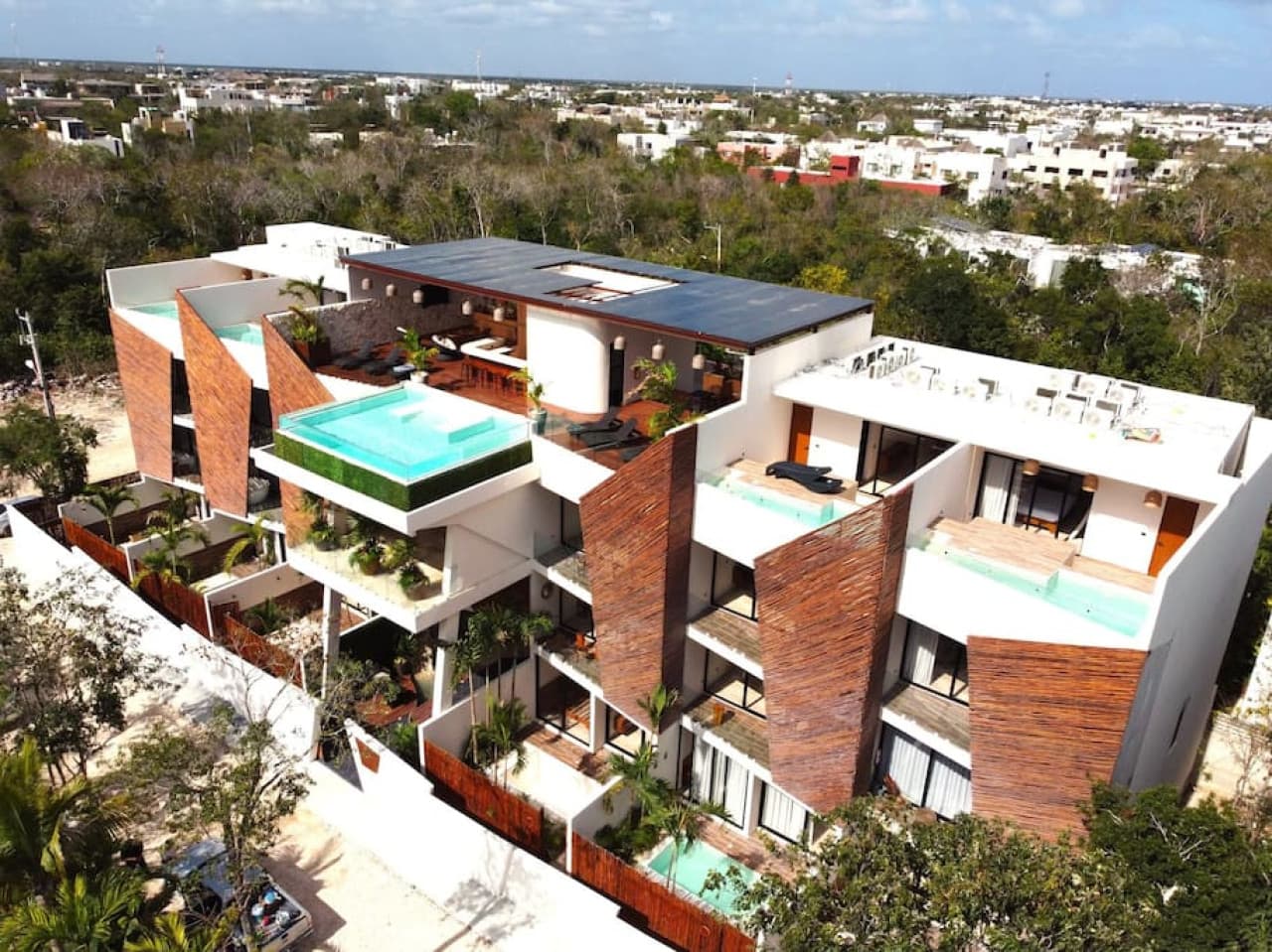 Sunset Pursuit - Image 15