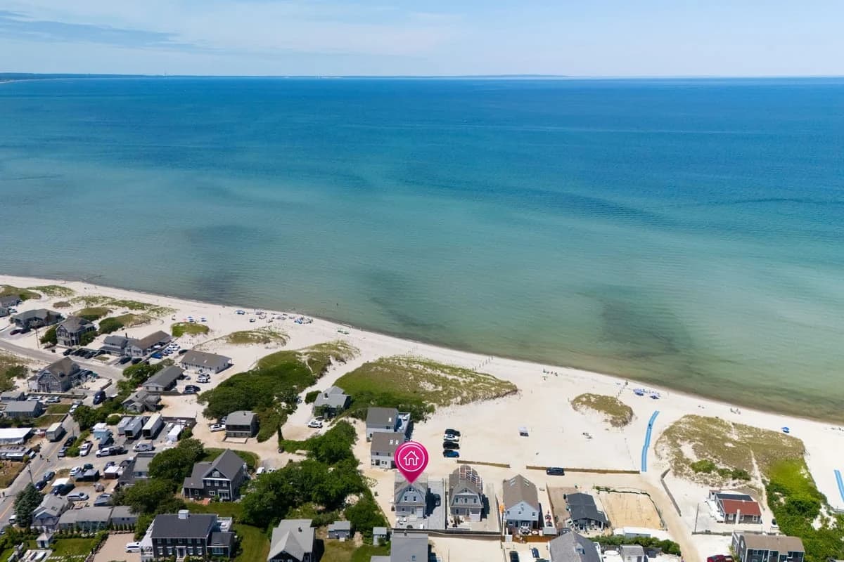 Mayflower Sands - Image 41