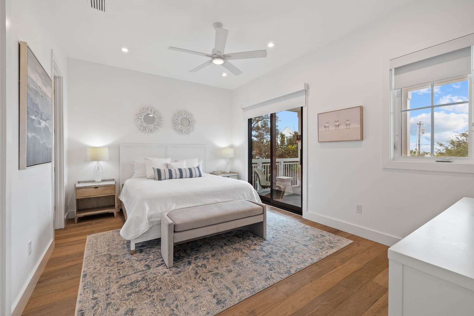 Eyes on Sunrise - Image 41