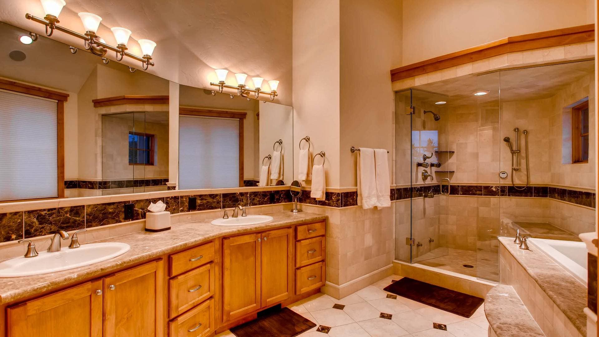 Timber Trail Lodge - Image 20