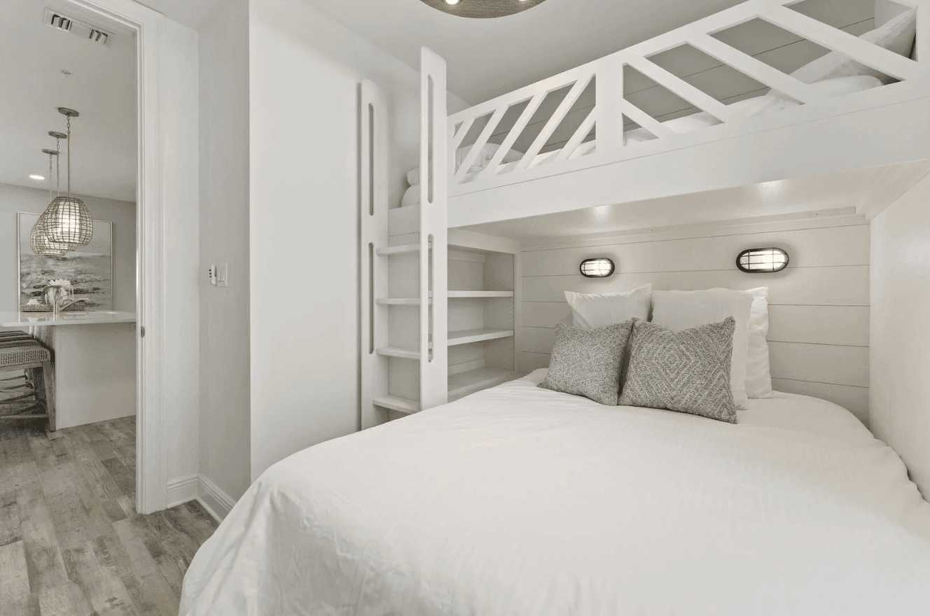 Sea La Vie - Image 28