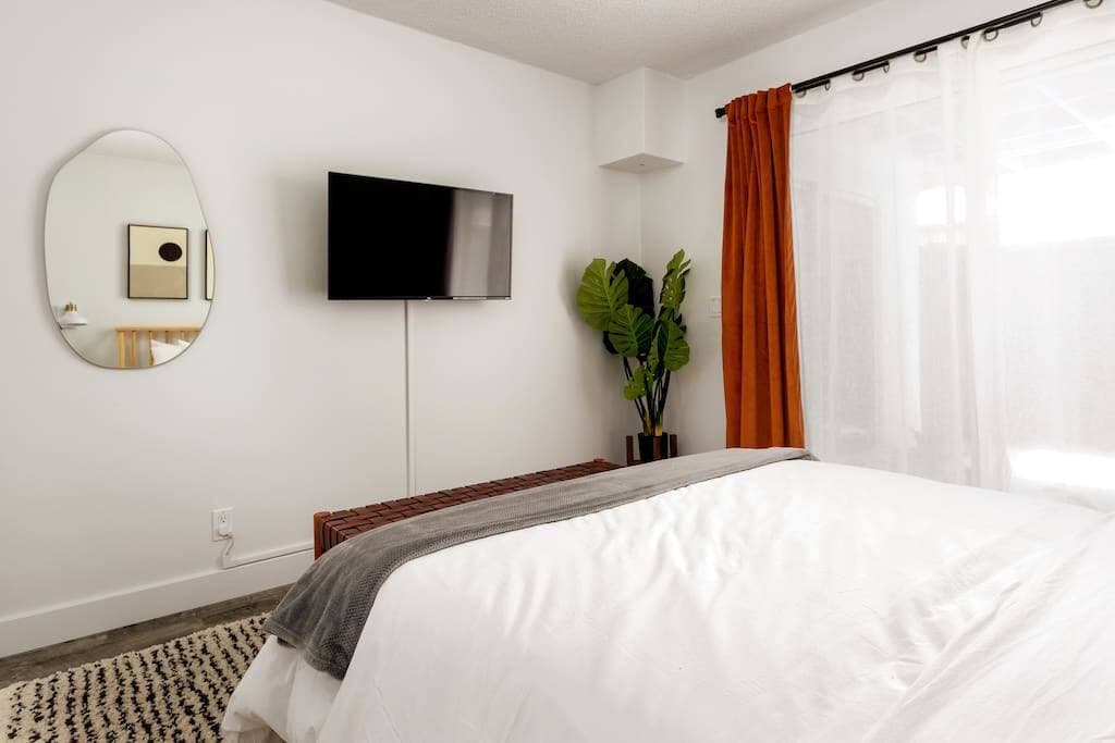 Golden Gem House - Image 34