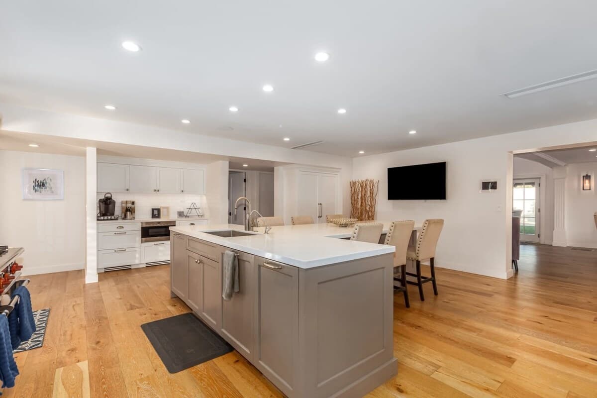 Hummingbird Estate - Image 5