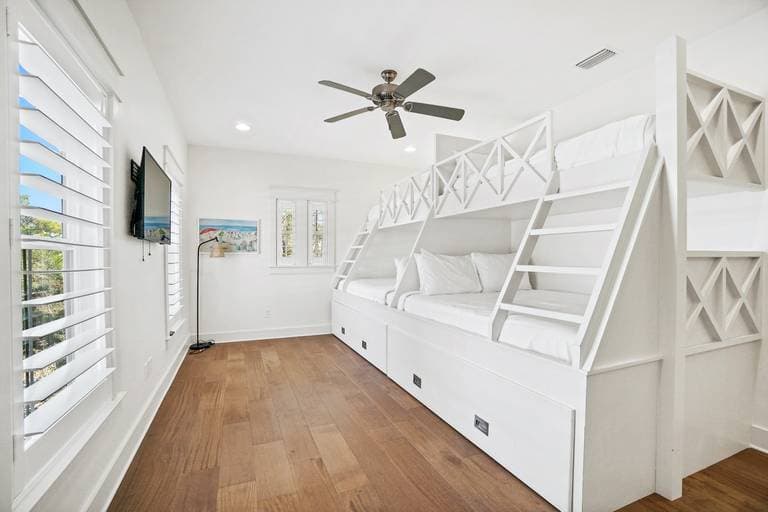 Georgia Peach at the Beach - Image 36