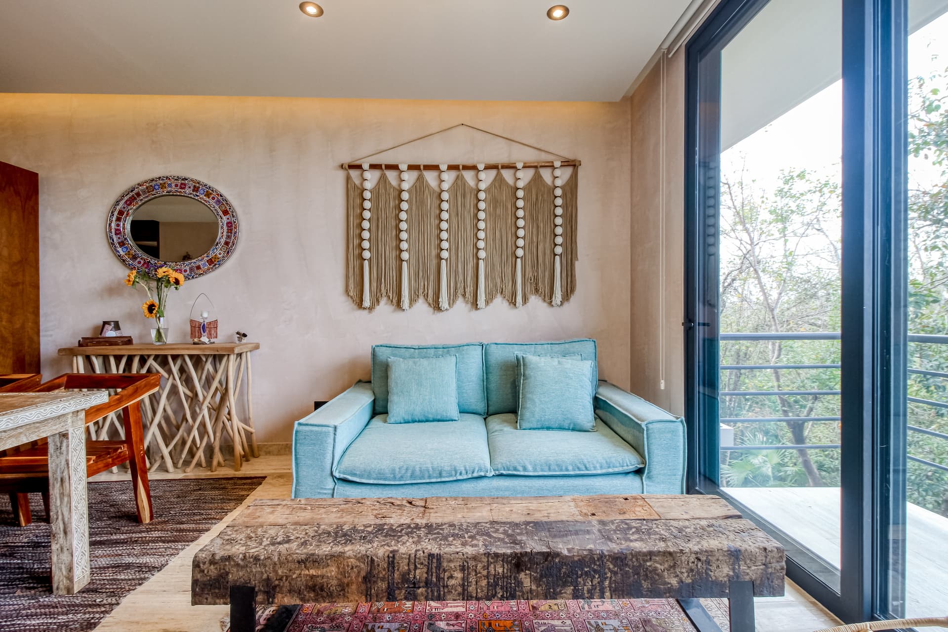 Botanica Luxury Penthouse - Image 3