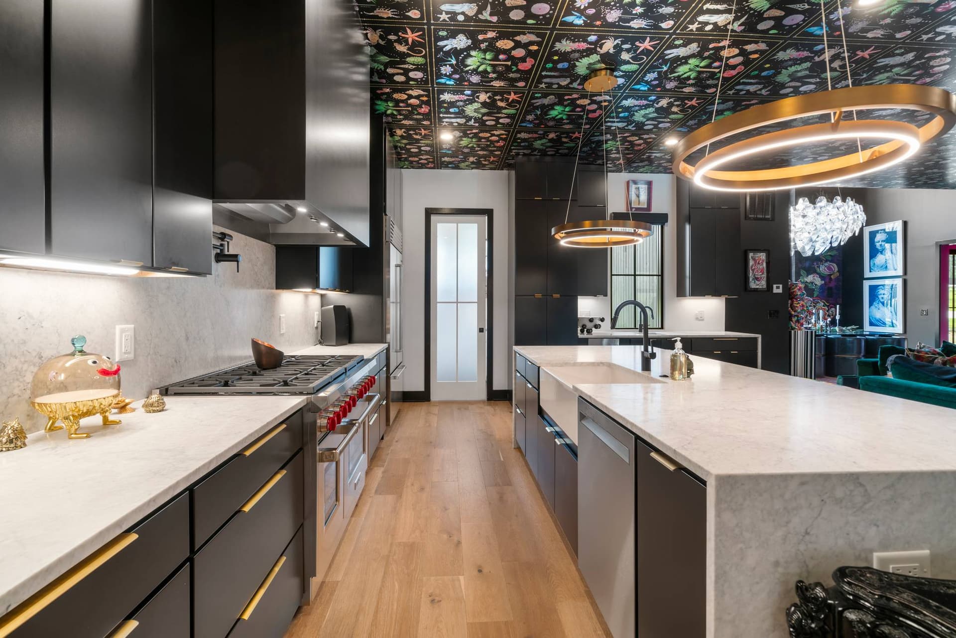 Starburst Estate - Image 20