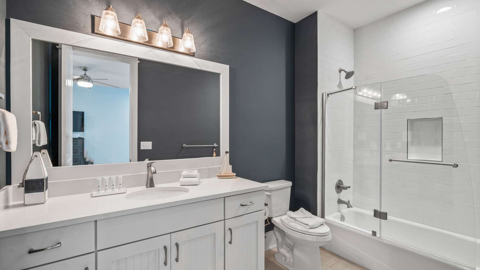 Barefoot Haven - Image 34