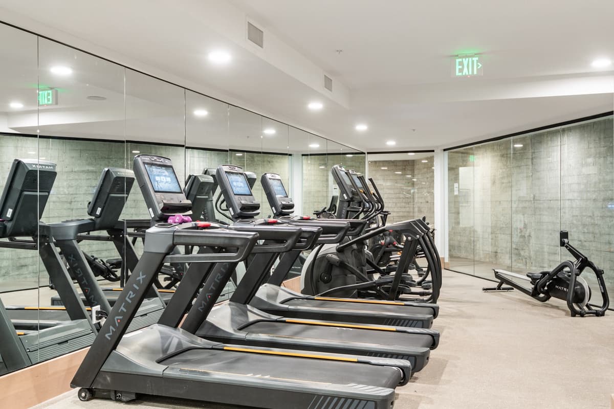 Kings Crown #103 - Image 49