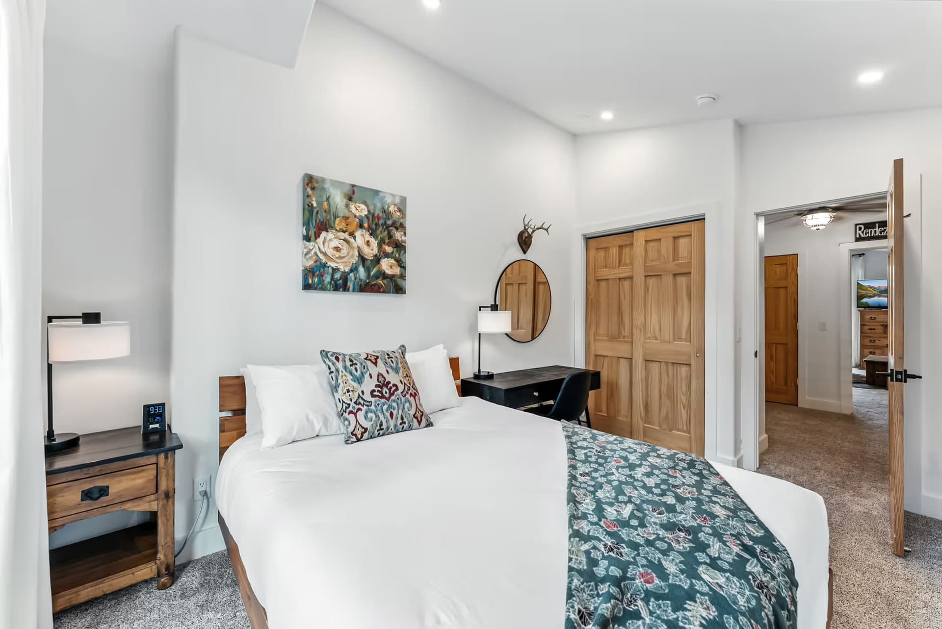 Snowbound Refuge - Image 25