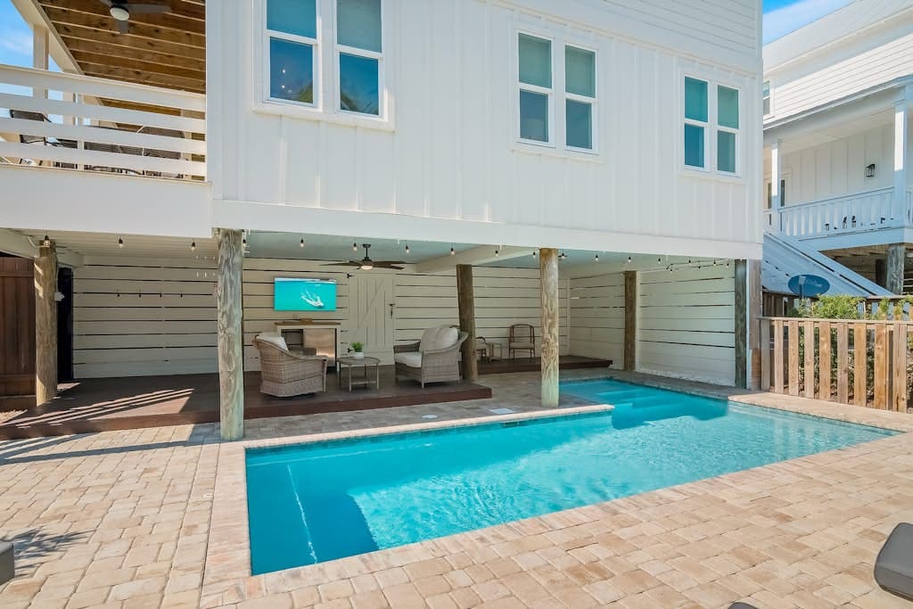 Shore Thing House - Image 34