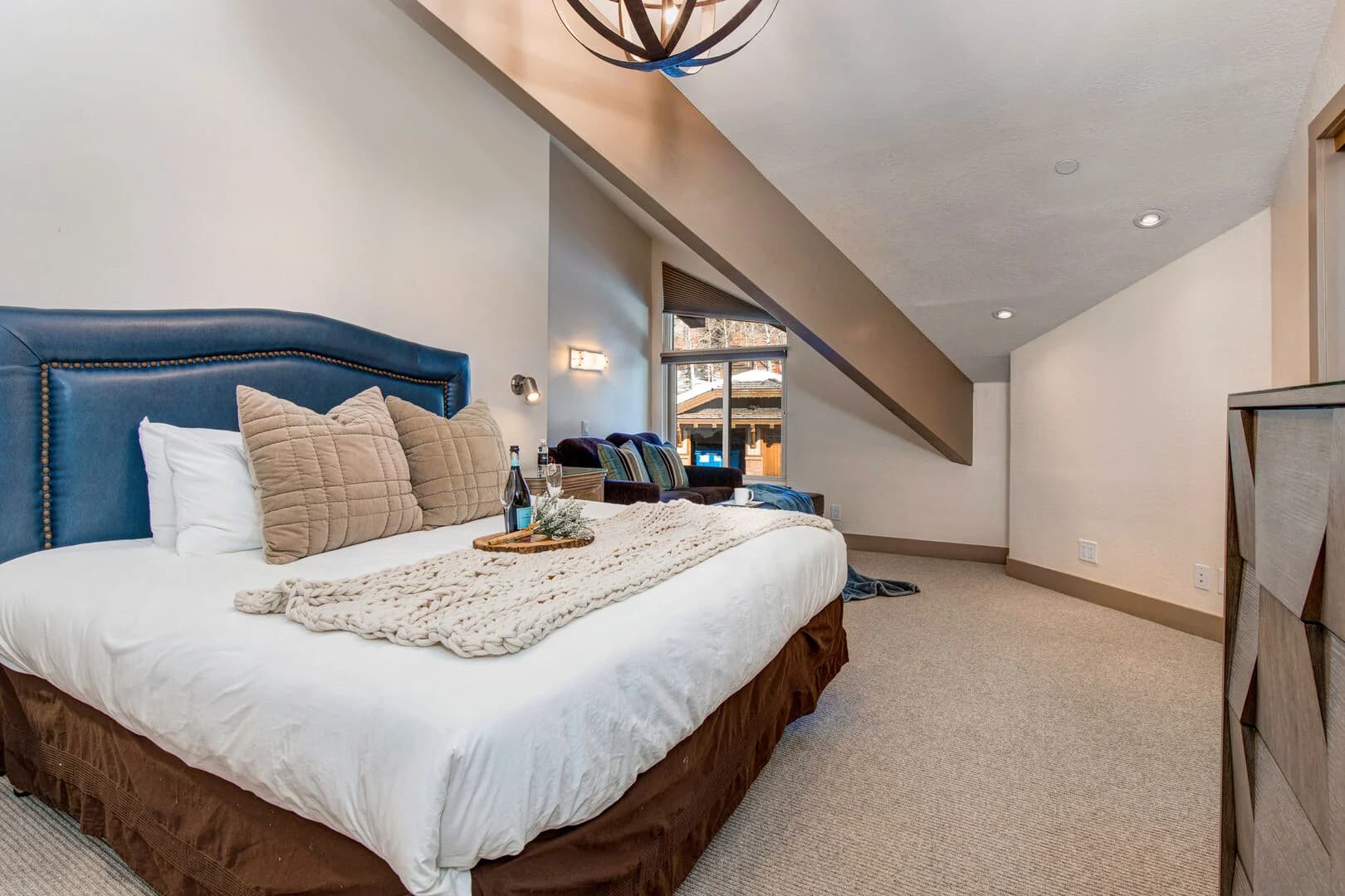 Belle Home - Image 25