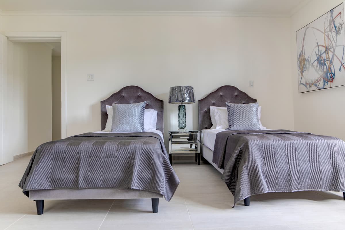 The One at The St. James (4 bed) - Image 10