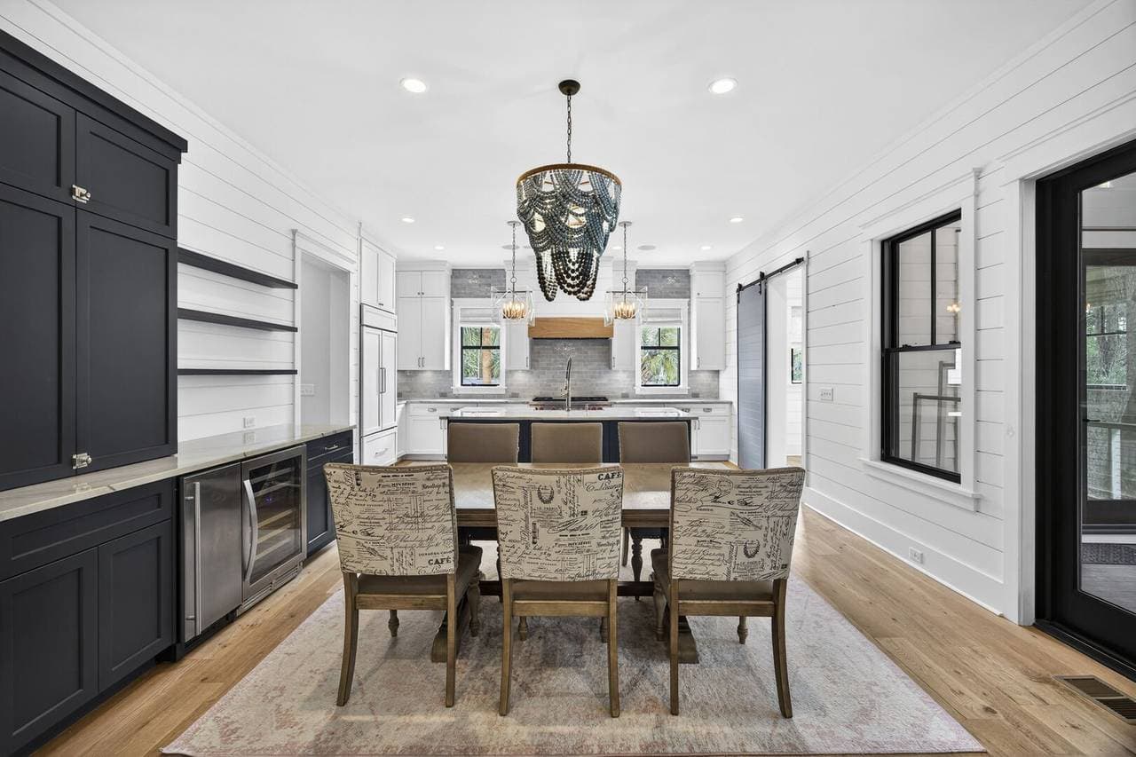 IOP Escape at 26th Avenue - Image 12